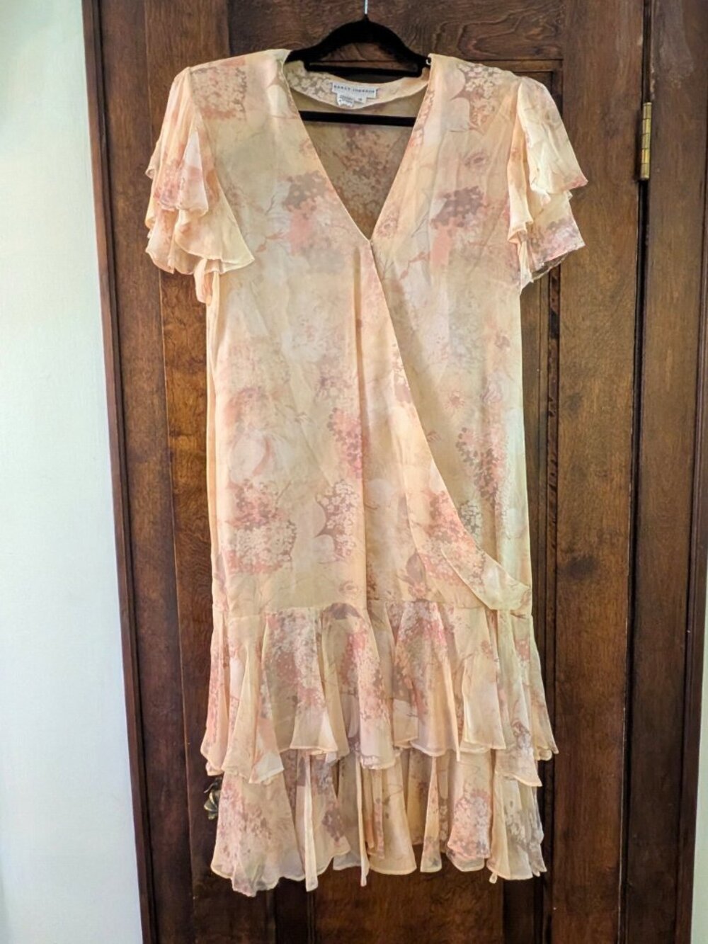 Nancy Johnson Vintage 80's 100% silk Pale Yellow Dress Drop Waist Ruffles 14